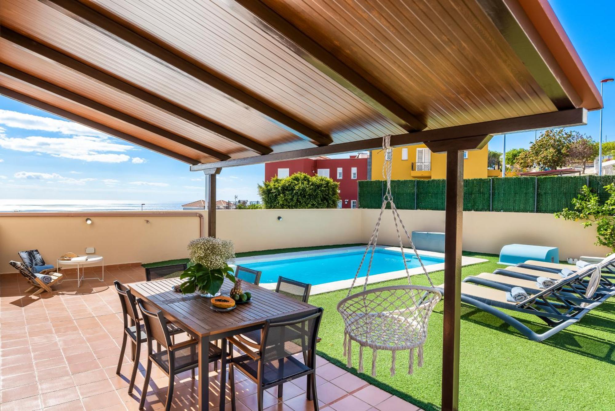 Villa Trueno Refugio De Lujo Con Piscina Climatizada Y Vistas كانديلاريا المظهر الخارجي الصورة