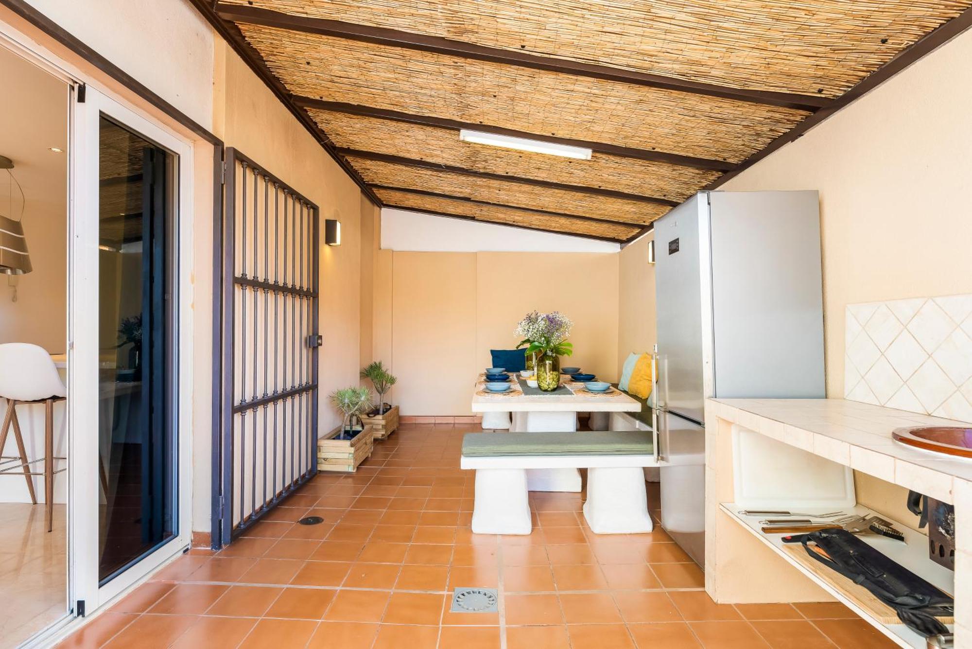 Villa Trueno Refugio De Lujo Con Piscina Climatizada Y Vistas كانديلاريا المظهر الخارجي الصورة